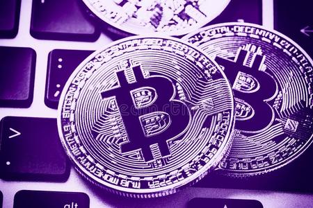 钱包能买币吗_下载TP钱包买币违法吗_钱包买pig币